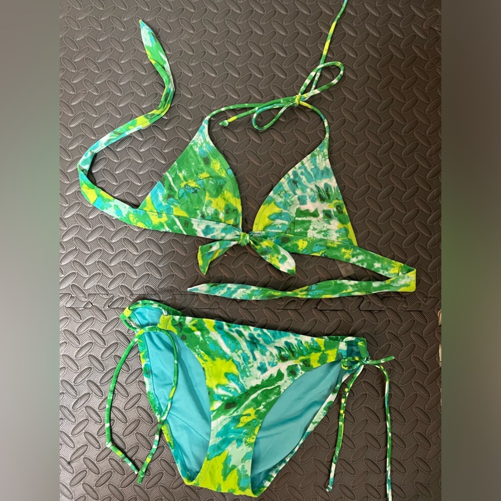 Victoria Secret tie dye bikini